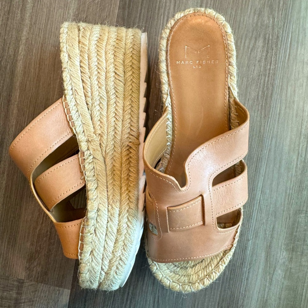 ✨🌊BEACHY BOHO Marc Fisher Wedge Sandals